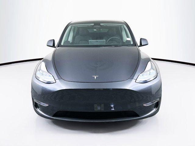 Photo of 2022 Deep Blue Metallic Tesla Model Y