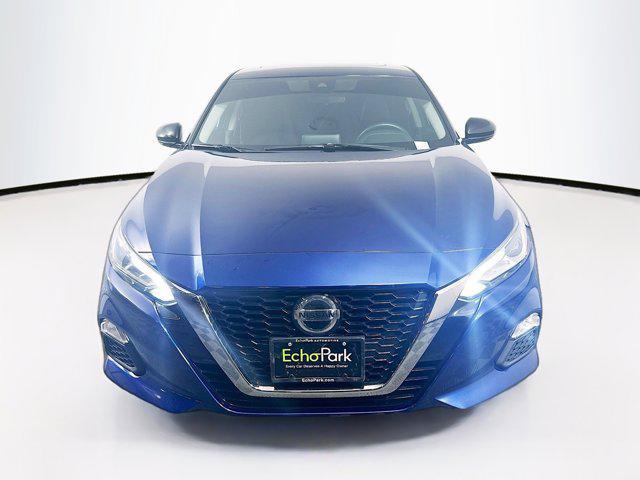 Photo of 2021 Deep Blue Pearl Nissan Altima