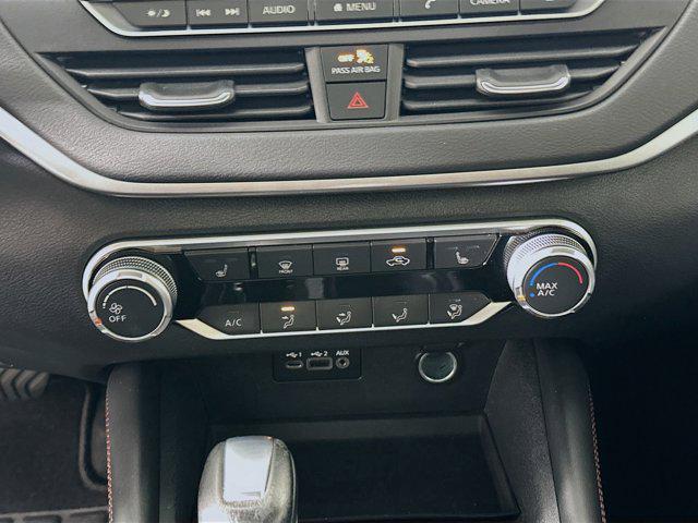 Photo of 2021 Deep Blue Pearl Nissan Altima