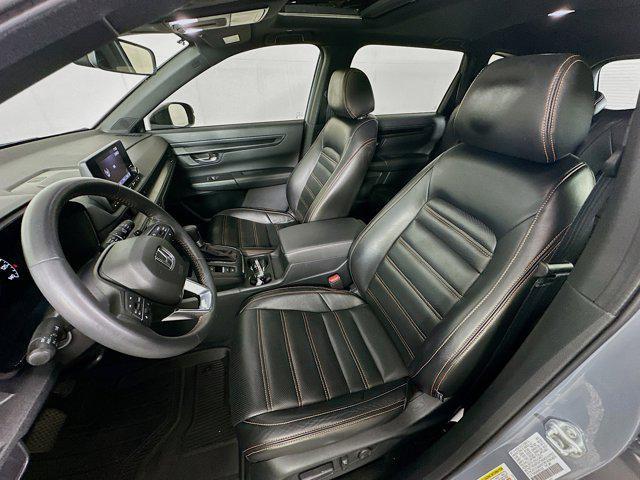 Photo of 2023 Urban Gray Pearl Honda CR-V Hybrid