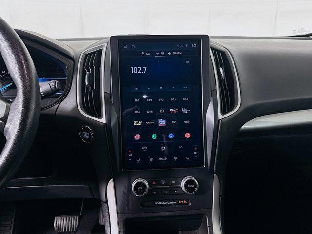 Photo of 2023 Oxford White Ford Edge