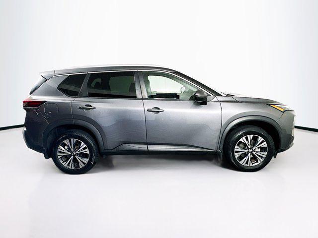 Photo of 2022 Gun Metallic Nissan Rogue