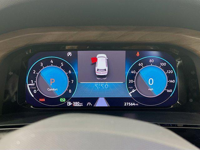 Photo of 2024 Aurora Red Metallic Volkswagen Atlas