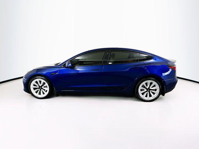 Photo of 2021 Deep Blue Metallic Tesla Model 3