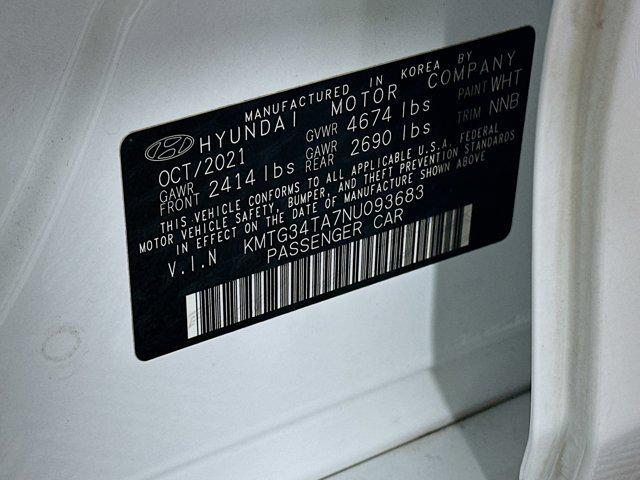 Photo of 2022 Alta White Genesis G70