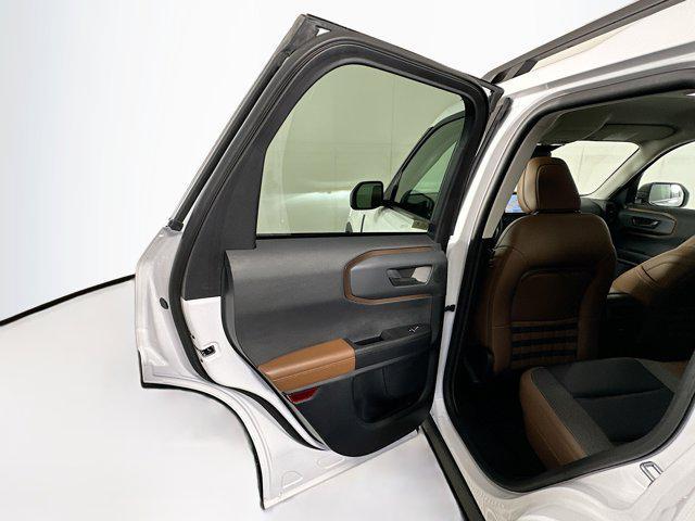Photo of 2023 Oxford White Ford Bronco Sport