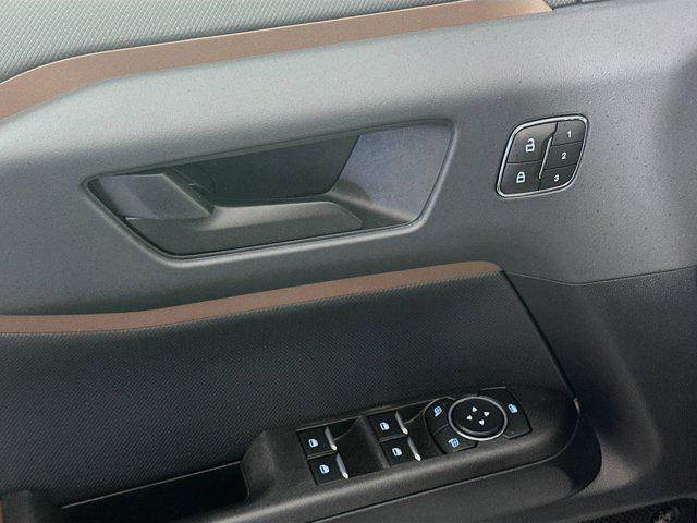 Photo of 2023 Oxford White Ford Bronco Sport