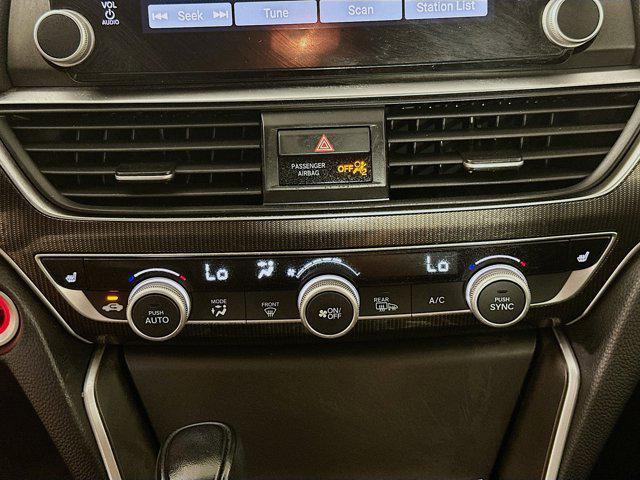Photo of 2022 Crystal Black Pearl Honda Accord