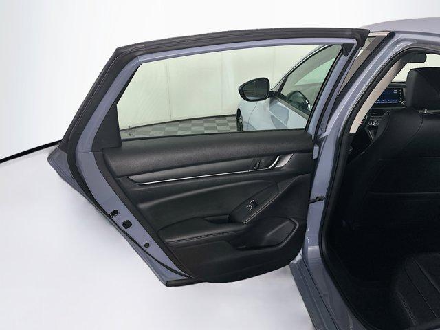 Photo of 2022 Crystal Black Pearl Honda Accord