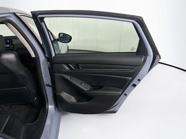 Photo of 2022 Crystal Black Pearl Honda Accord