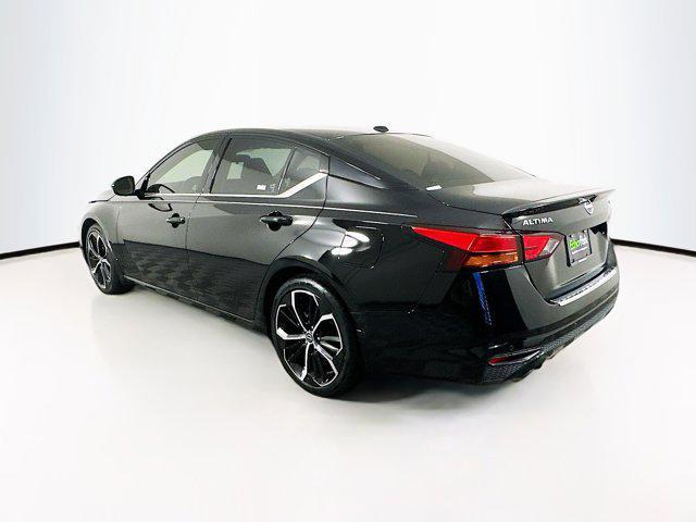 Photo of 2023 Super Black Nissan Altima