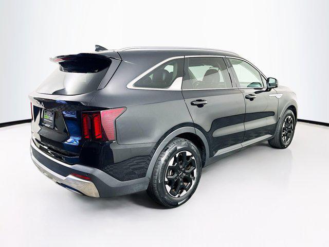 Photo of 2024 Ebony Black Kia Sorento