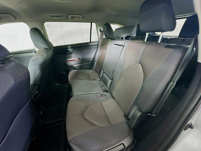Photo of 2023 Celestial Silver Metallic Toyota Highlander