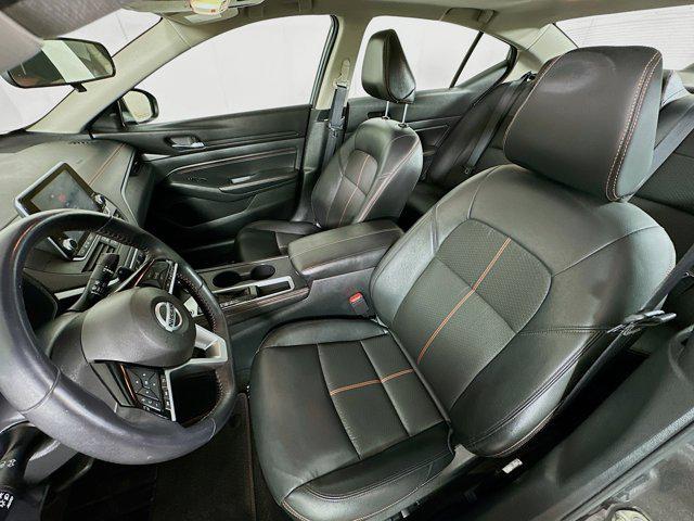 Photo of 2021 Gun Metallic Nissan Altima