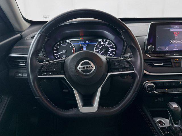 Photo of 2021 Gun Metallic Nissan Altima