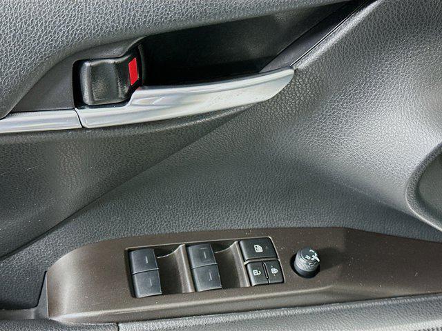 Photo of 2024 Ice Cap Toyota Camry