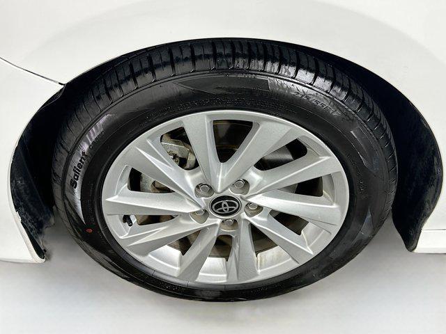 Photo of 2024 Ice Cap Toyota Camry