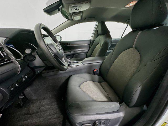 Photo of 2024 Ice Cap Toyota Camry