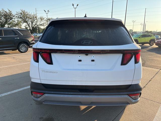 Photo of 2025 Serenity White Pearl Hyundai TUCSON