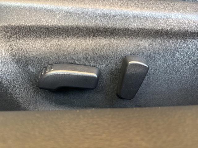 Photo of 2023 Garnet Pearl Metallic Nissan Altima