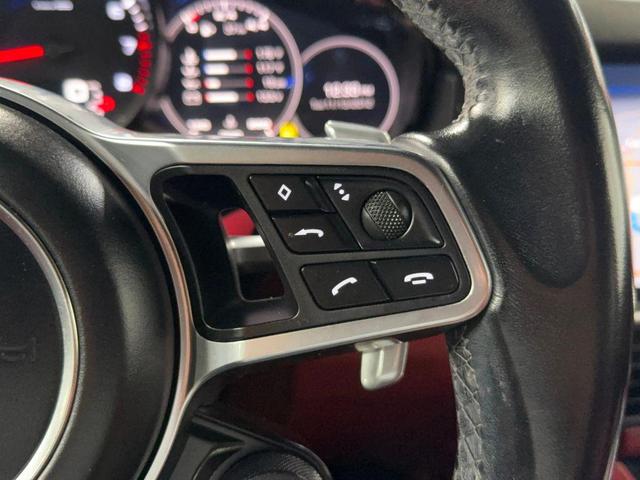 Photo of 2019 Black Porsche Cayenne