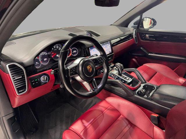Photo of 2019 Black Porsche Cayenne