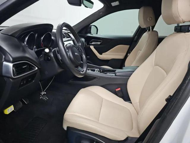 Photo of 2019 White Jaguar F-PACE