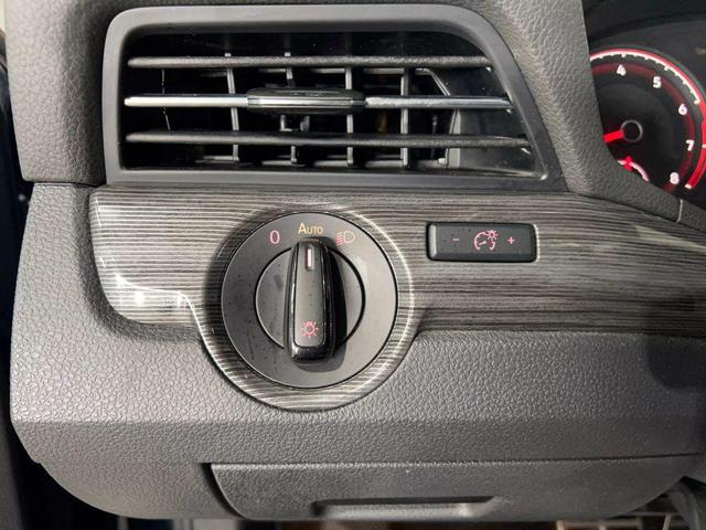 Photo of 2020 Blue Volkswagen Passat
