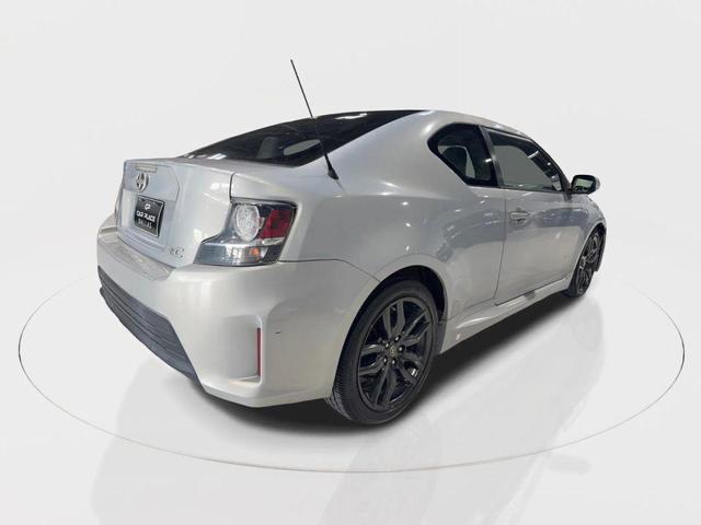 Photo of 2014 Silver Scion tC