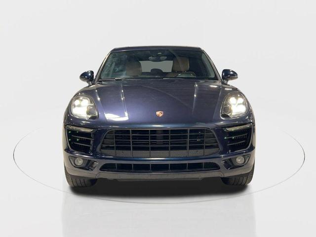 Photo of 2017 Blue Porsche Macan