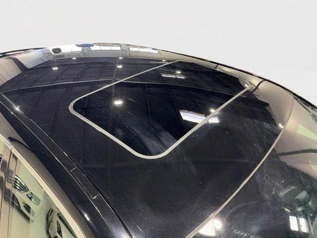 Photo of 2014 Black Porsche Panamera