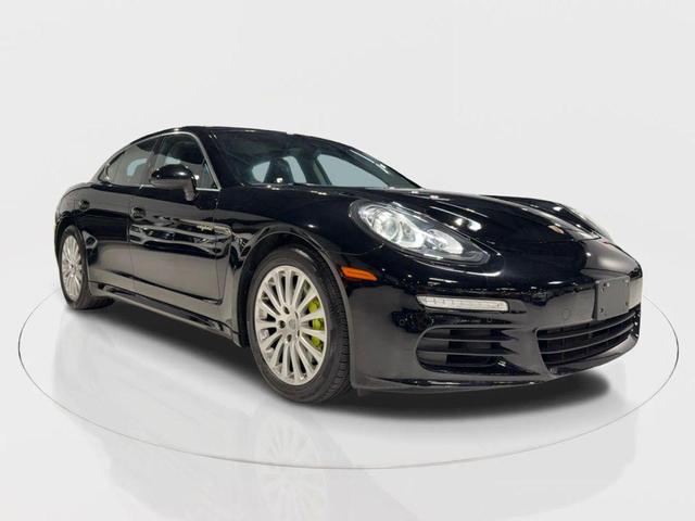 Photo of 2014 Black Porsche Panamera