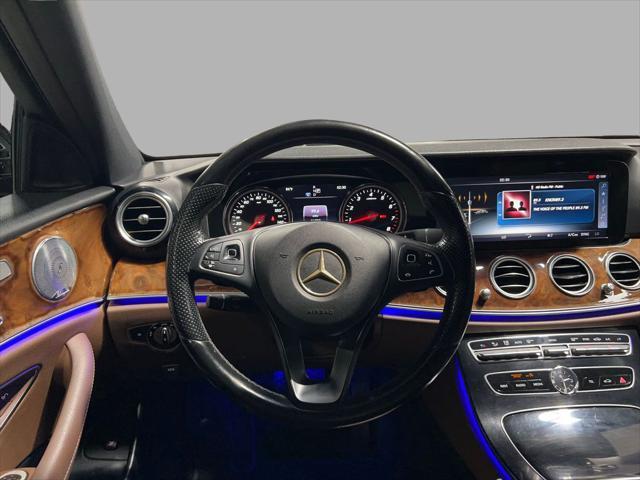 Photo of 2017 Black Mercedes-Benz E-Class