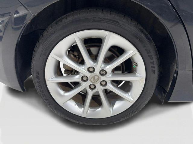 Photo of 2012 Black Lexus CT 200h
