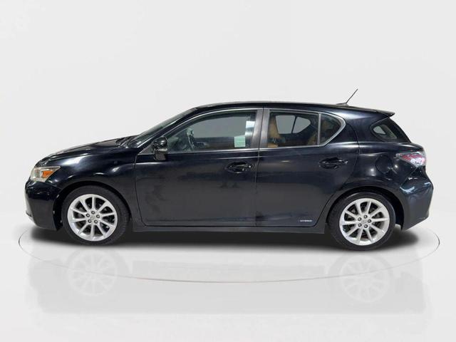 Photo of 2012 Black Lexus CT 200h