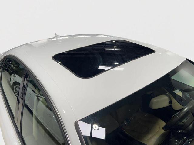 Photo of 2014 White Audi A4