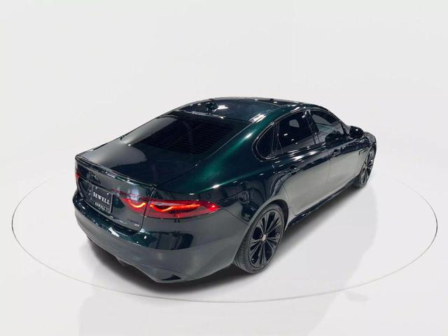 Photo of 2022 Black Jaguar XF
