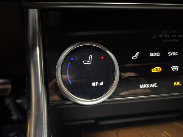 Photo of 2022 Black Jaguar XF