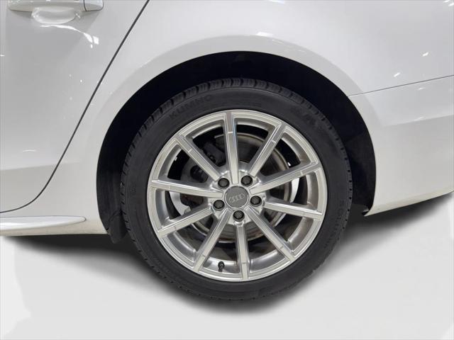 Photo of 2015 White Audi A4