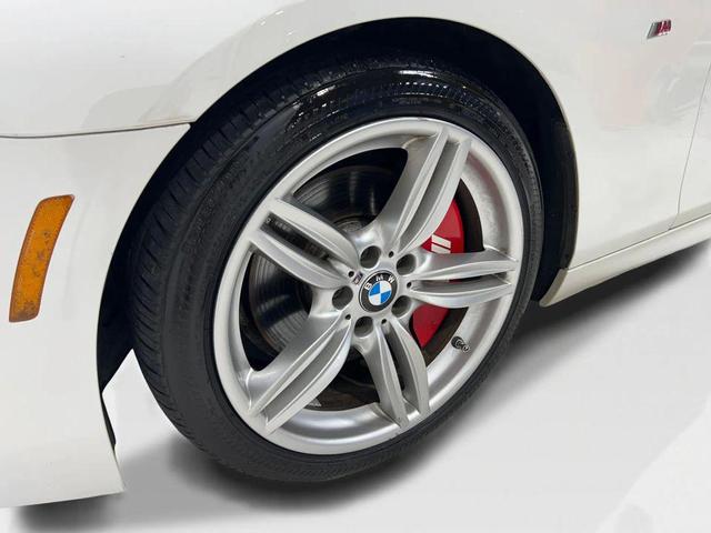 Photo of 2013 White BMW 650