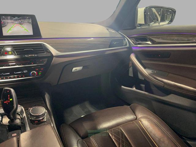 Photo of 2018 White BMW 530