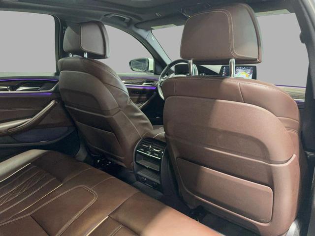 Photo of 2018 White BMW 530