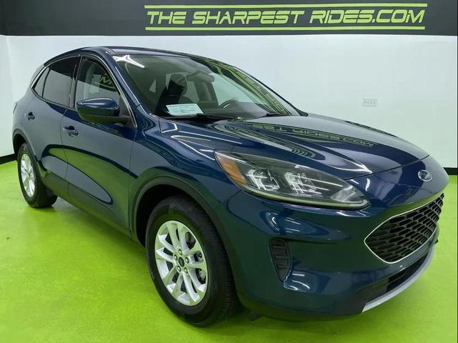 Photo of 2020 Blue Ford Escape