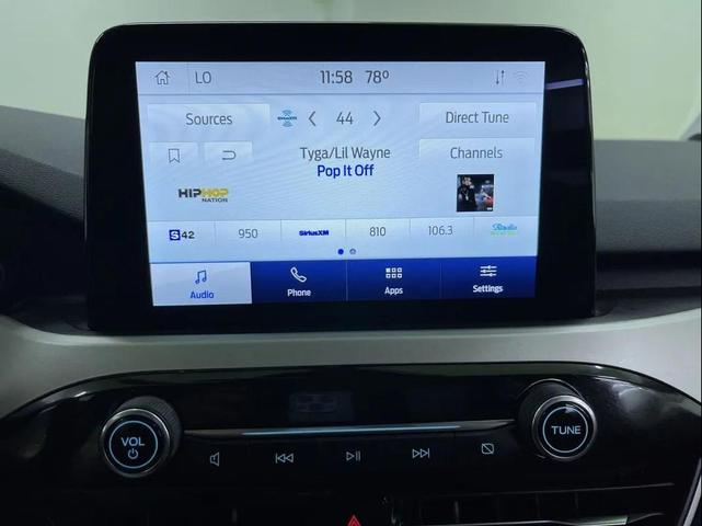 Photo of 2020 Blue Ford Escape
