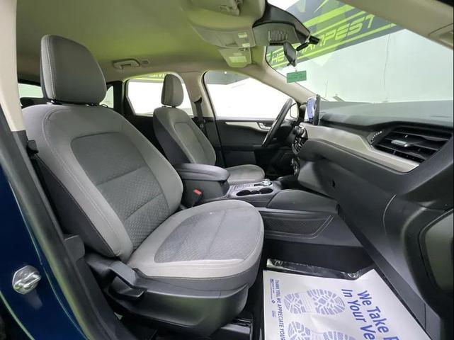 Photo of 2020 Blue Ford Escape