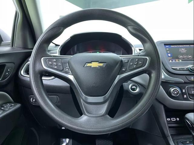 Photo of 2022 Silver Chevrolet Equinox
