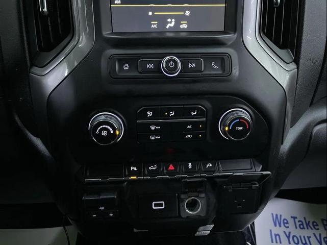 Photo of 2019 White Chevrolet Silverado 1500