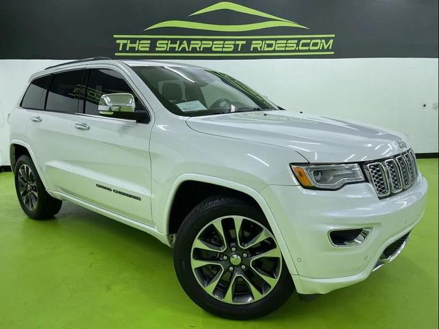 Photo of 2017 Off-white Jeep Grand Cherokee