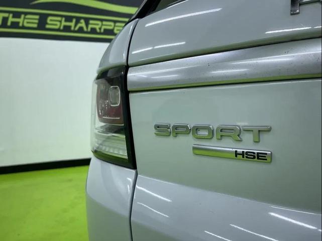 Photo of 2017 White Land Rover Range Rover Sport