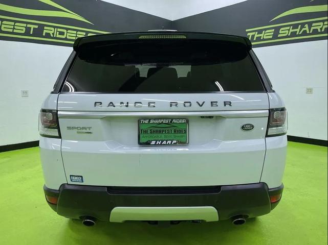 Photo of 2017 White Land Rover Range Rover Sport